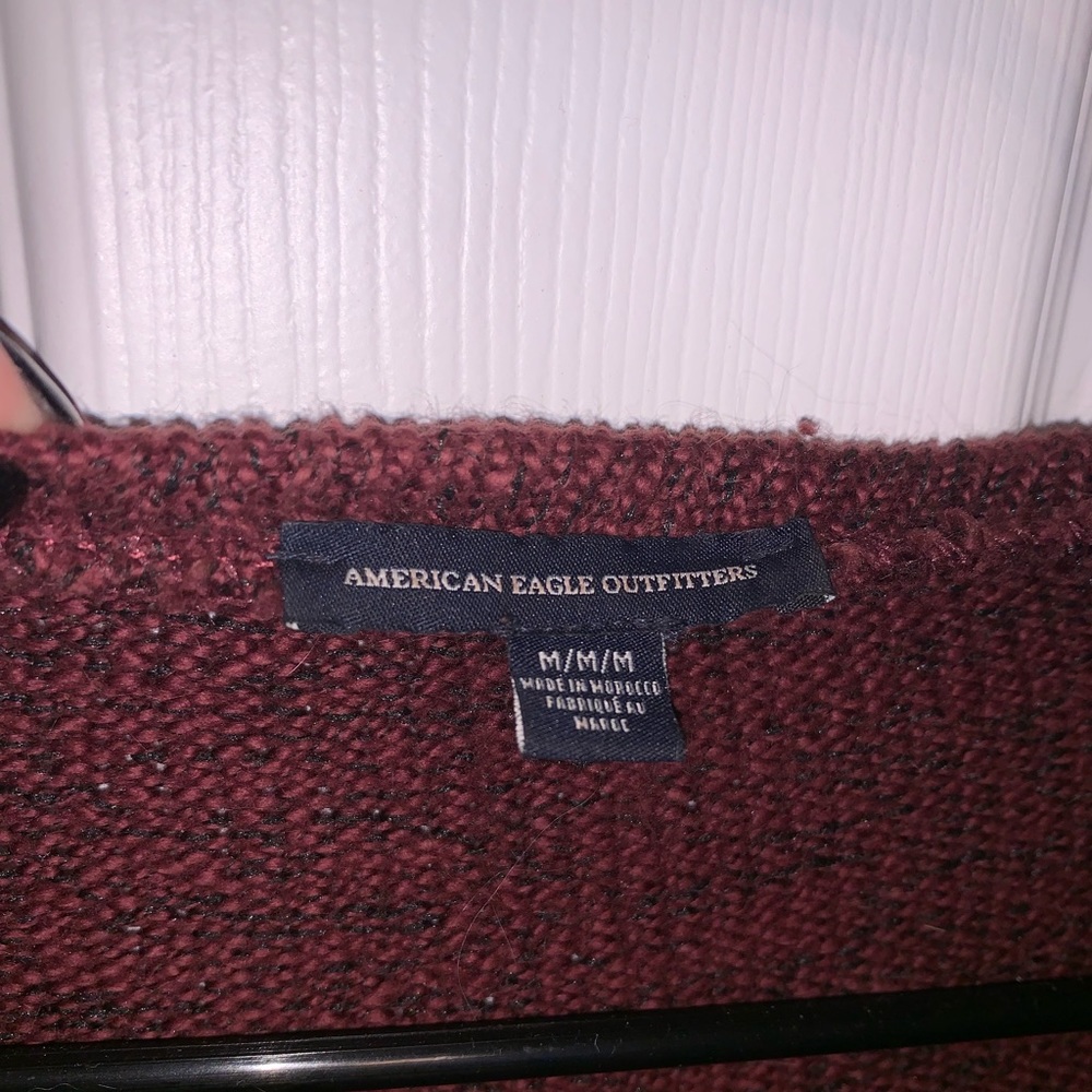Cropped Sweater - Picture 3 of 3